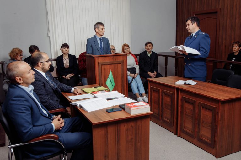 Защита в суде от Хатон.ру